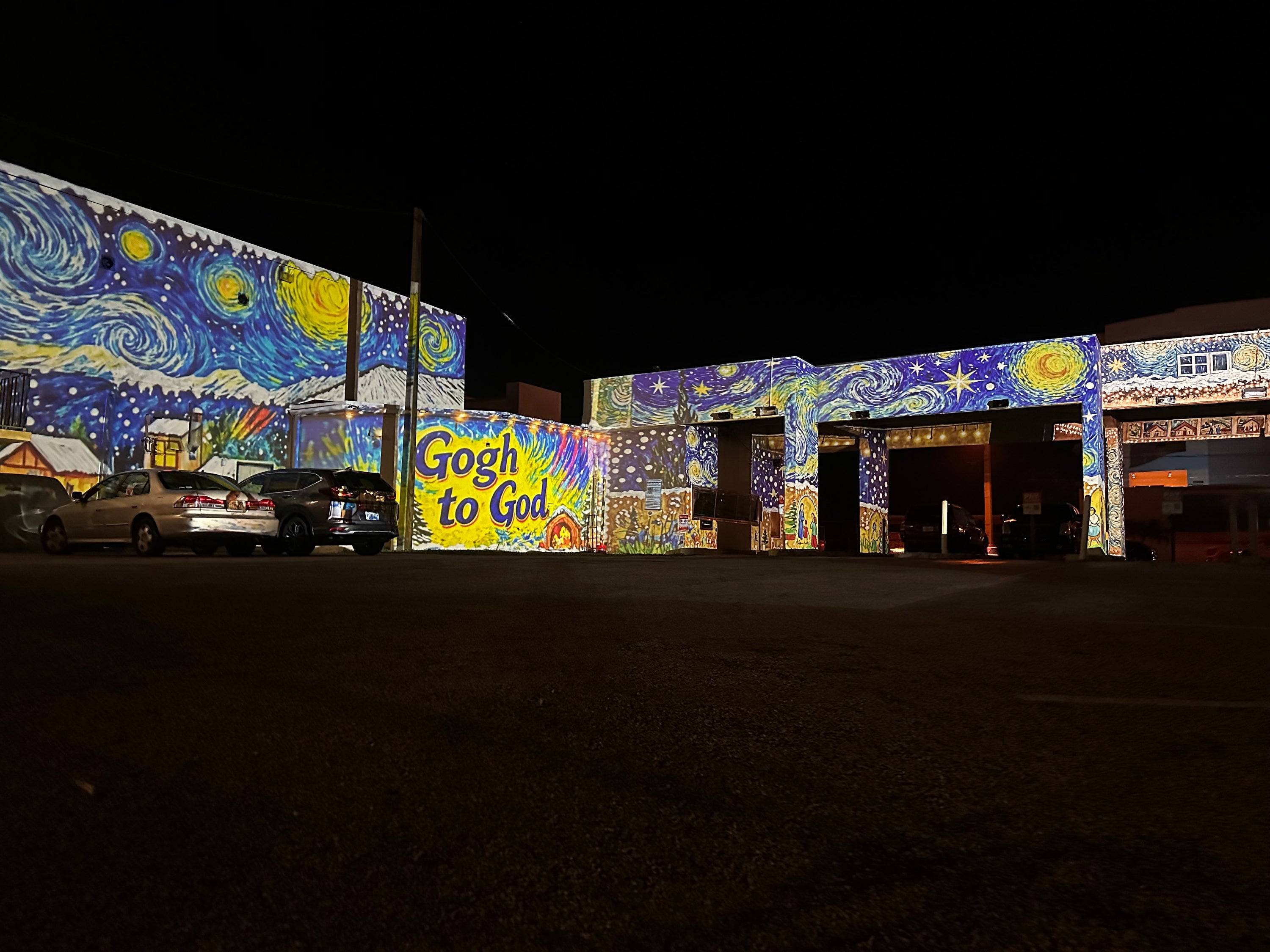 Mobile Immersive Space Projection Mapping